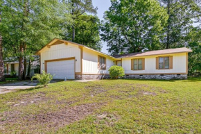 Fayetteville Vacation Rental with Yard!